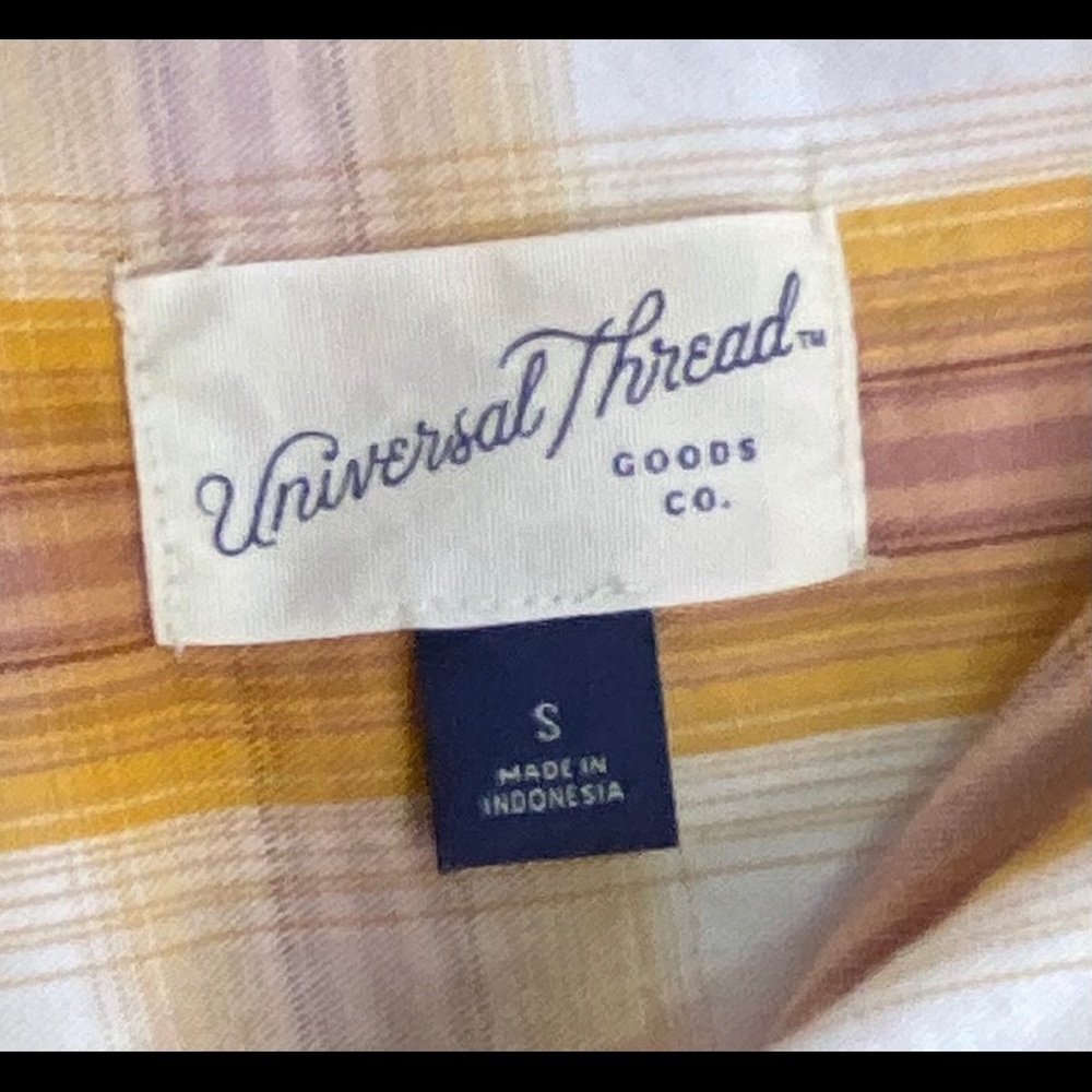 🌻Universal Thread Women's Small Button Down Yell… - image 5